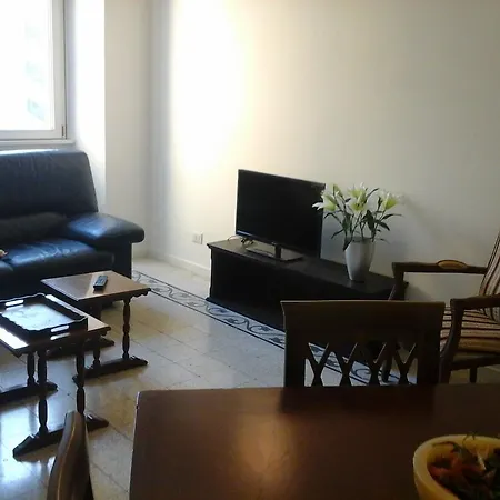 Domus Amelia Guest house 2*